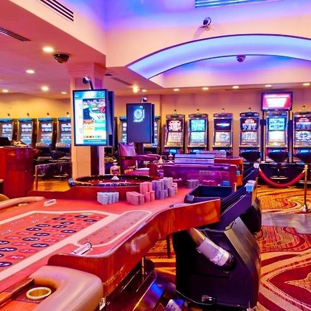 Savannah Hotel & Casino Paramaribo Bagian luar foto